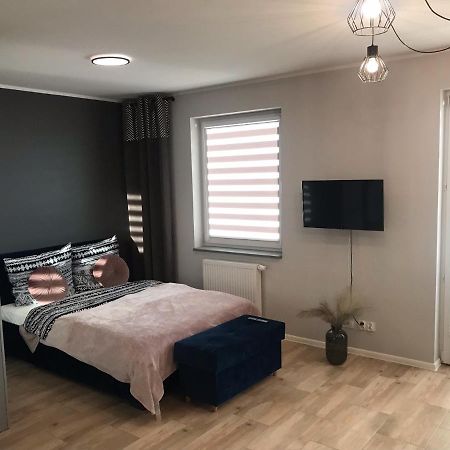 Apartament Holenderski Z Prywatnym Miejscem Postojowym W Garazu Koszalin Exterior foto